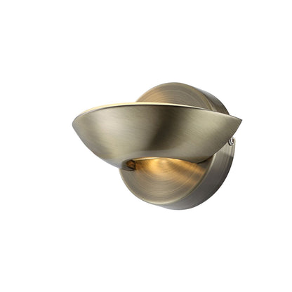 stijlvolle-wandlamp-van-messing-en-glas-sammy-main-image