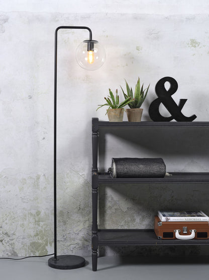 moderne-wandlamp-zwart-metaal-its-about-romi-warsaw-variant-image4