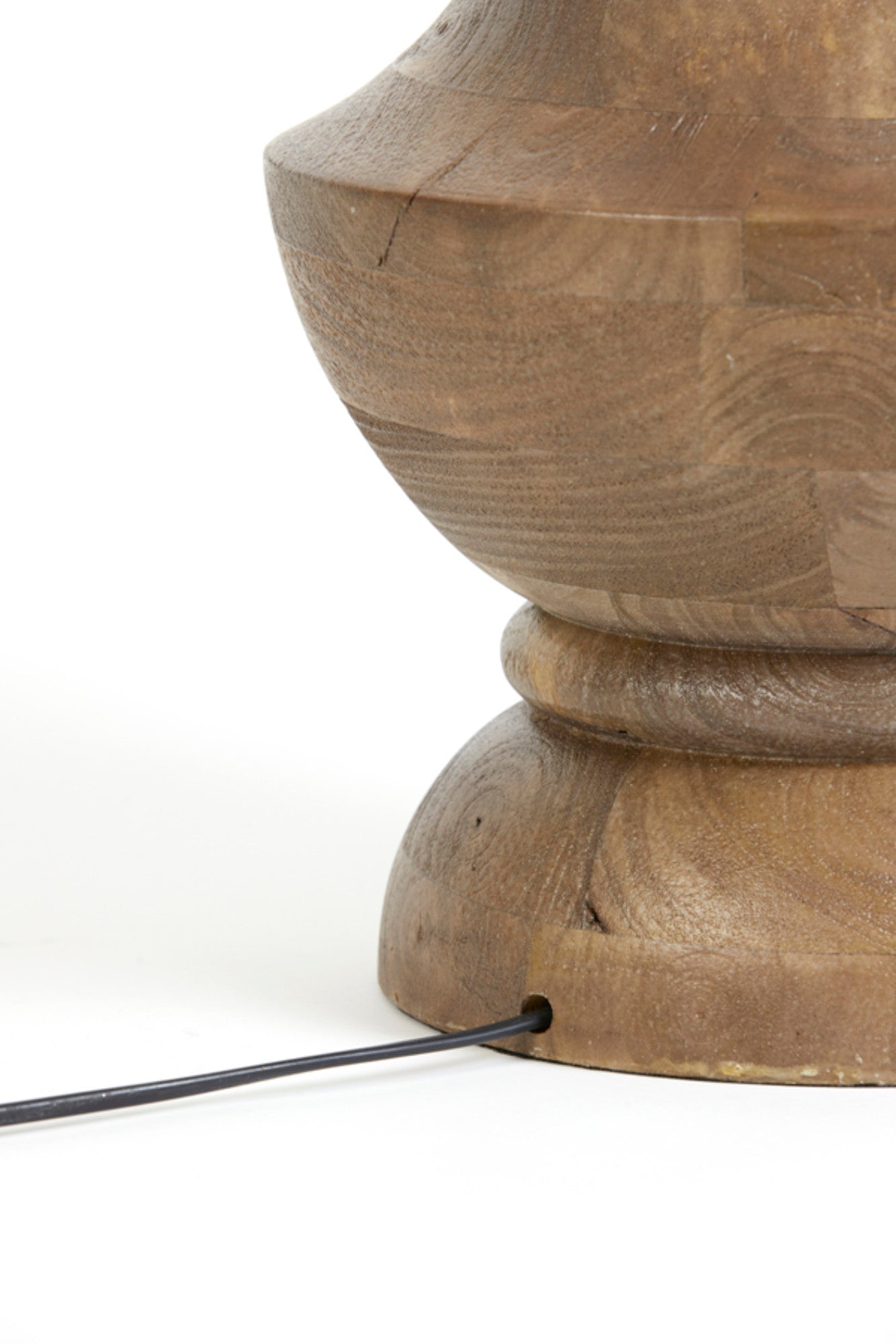 houten-moderne-vorm-lampenvoet-light-living-nicolo-variant-image6