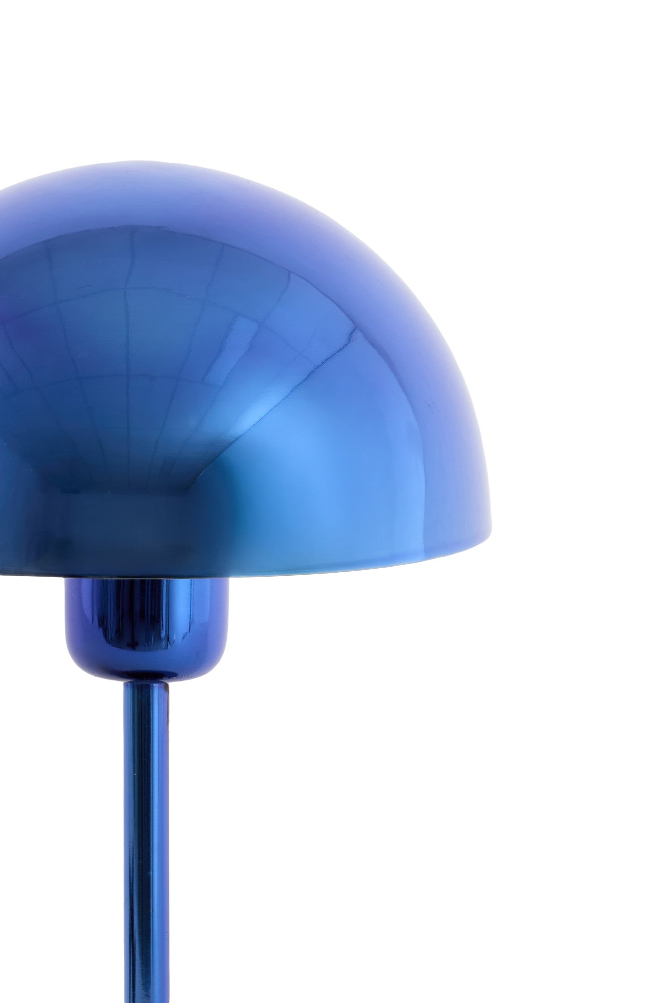 tafellamp-blauw-glans-retro-en-fris-karakter-light-living-cedillo-variant-image2