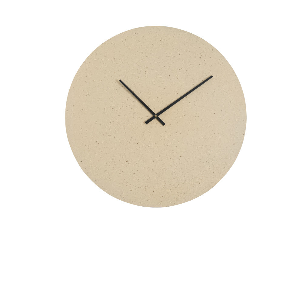 robuuste-bruine-metalen-klok-light-living-licola-main-image