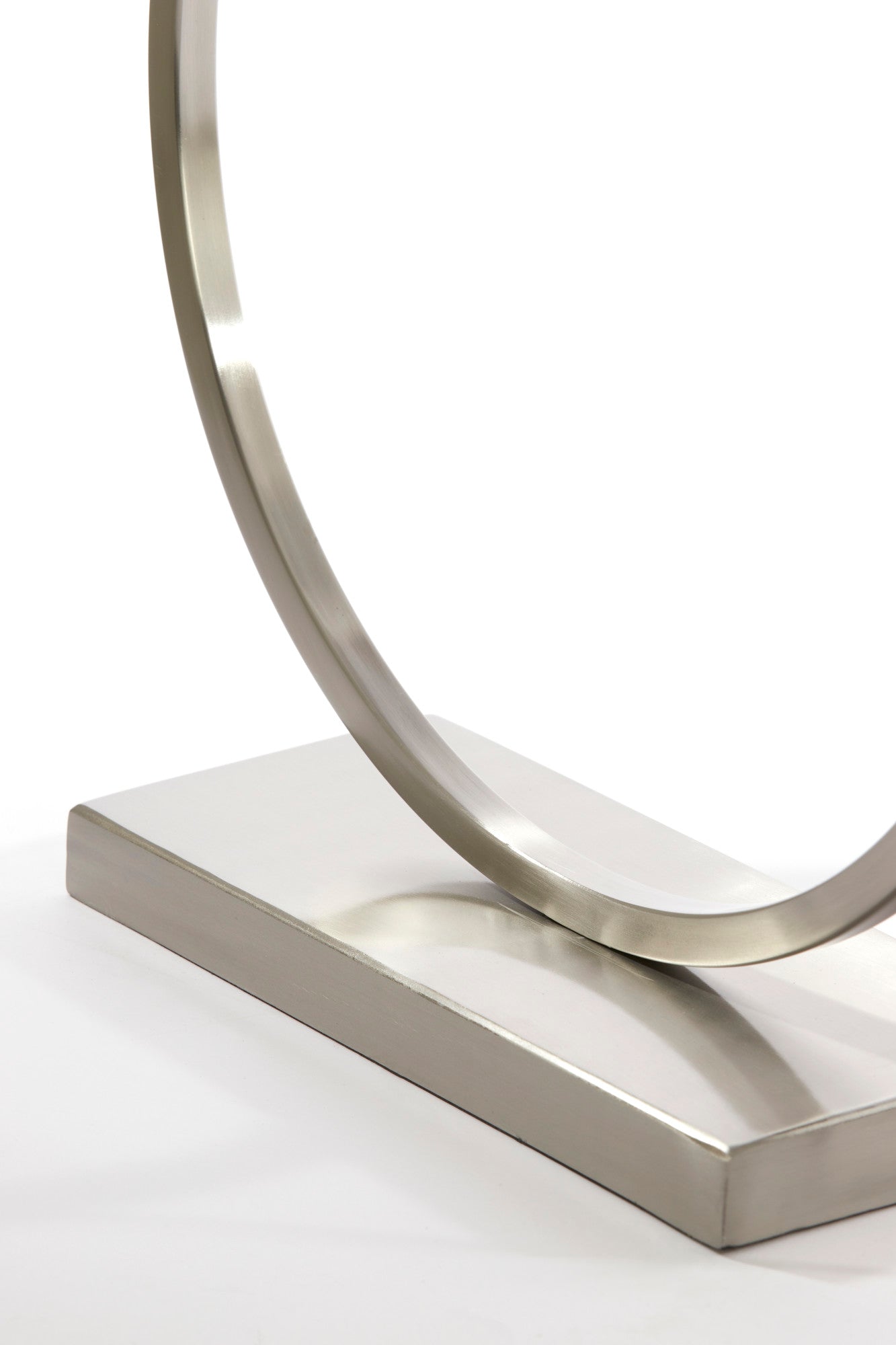 modern-metalen-lampenvoet-rond-light-living-liva-variant-image6