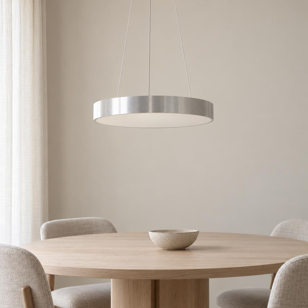 Rund LED-pendellampe fra Steinhauer Ringlede – stemningsbillede