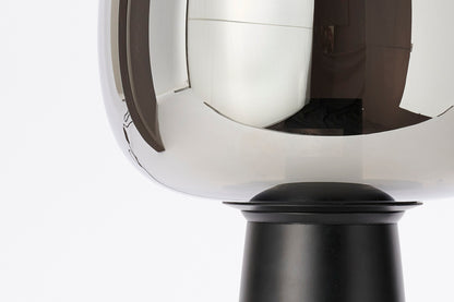 retro-zwarte-tafellamp-rookglazen-bol-light-living-maysony-variant-image7