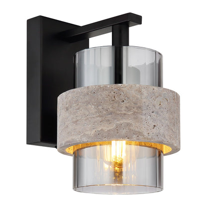 Zwarte metalen wandlamp met stenen kap en rookglazen cilinder