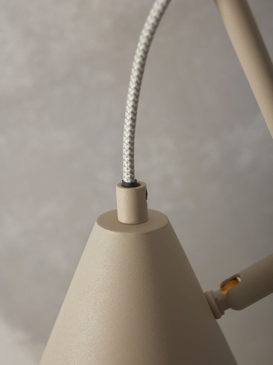 retro-tafellamp-grijs-metaal-its-about-romi-lisbon-variant-image2