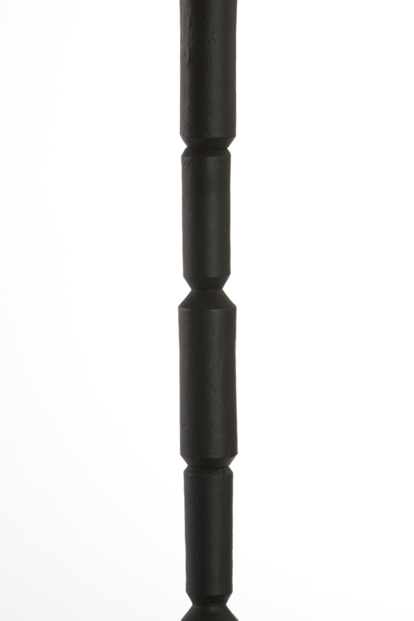 zwarte-geribbelde-lampenvoet-light-living-kabati-variant-image7