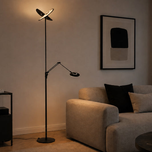 zwarte-vloerlamp-zenith-2-met-uplight-en-leesarm-ai-sfeer_image