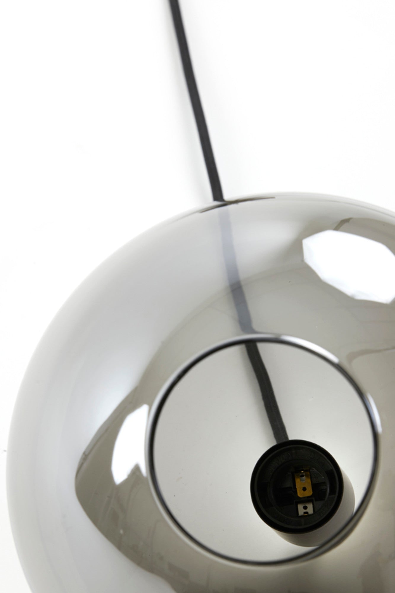retro-zwarte-hanglamp-bolvormig-light-living-subar-variant-image8