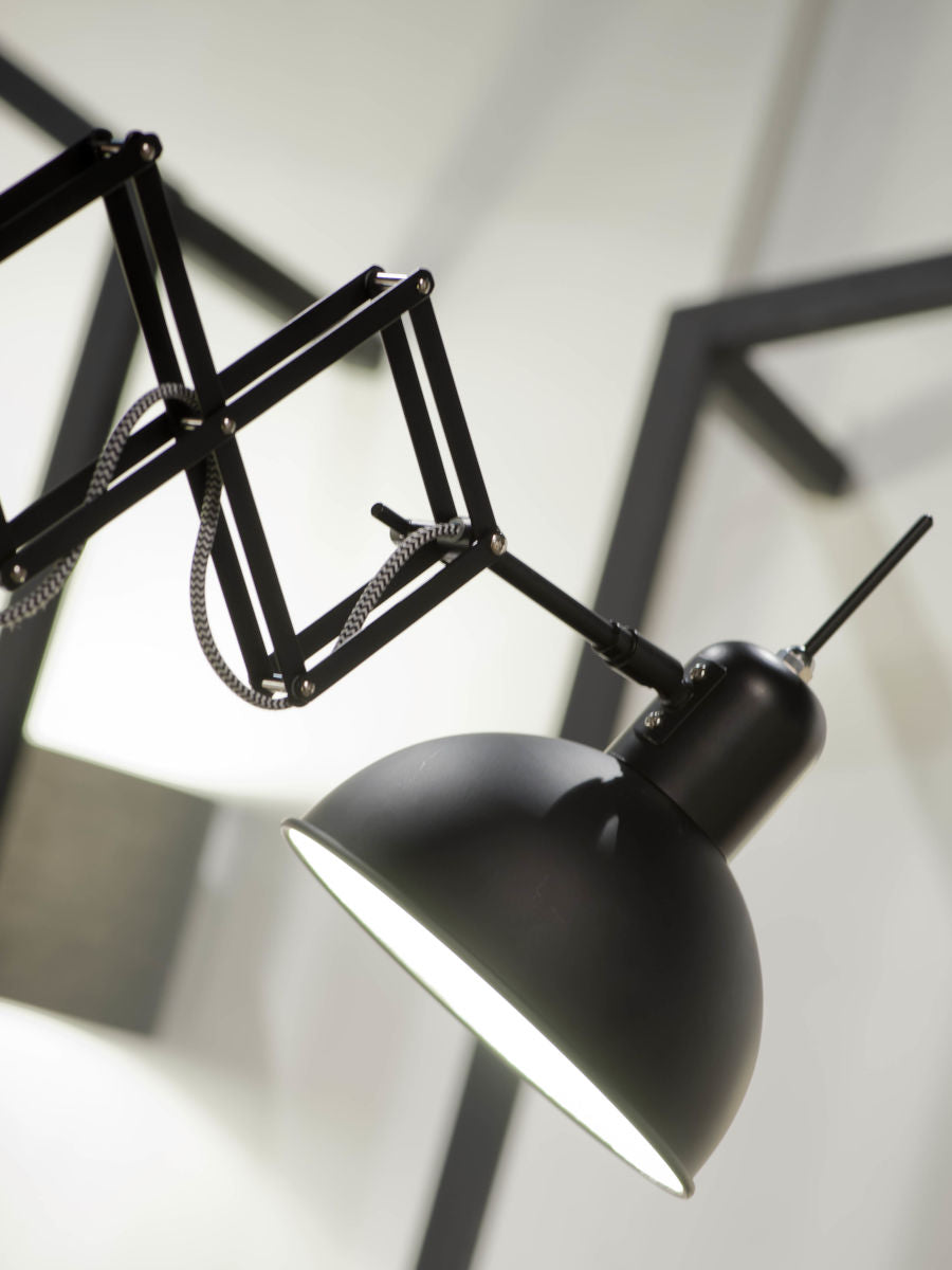 industriele-zwarte-wandlamp-metaal-its-about-romi-aberdeen-variant-image5