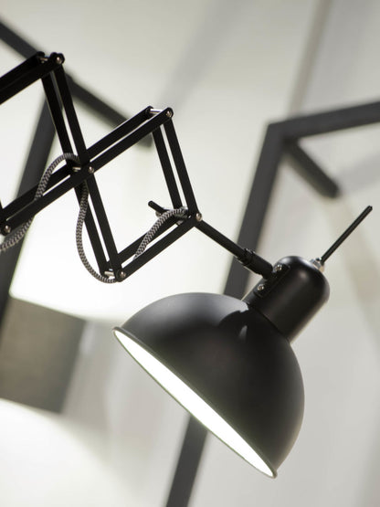 industriele-zwarte-wandlamp-metaal-its-about-romi-aberdeen-variant-image5