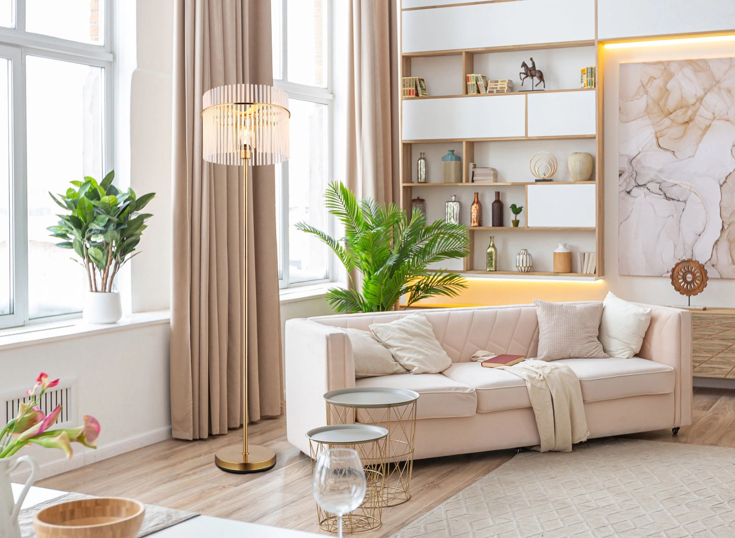 elegante-vloerlamp-met-gouden-frame-gorley-variant-image8