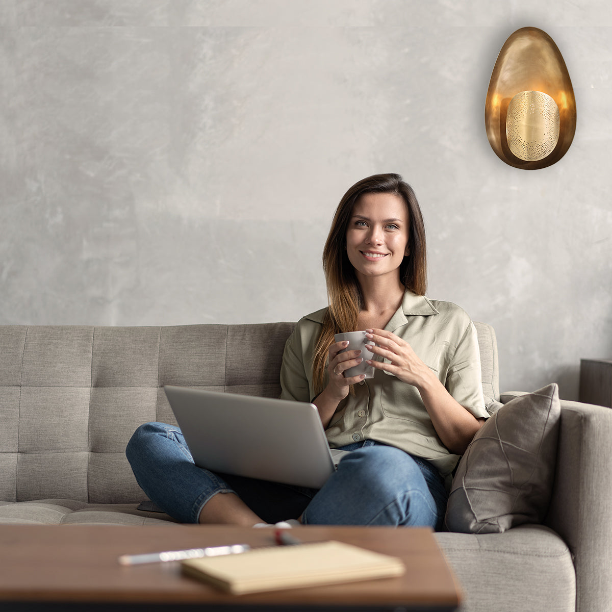 retro-eivormige-gouden-wandlamp-anne-light-home-brassi-variant-image2