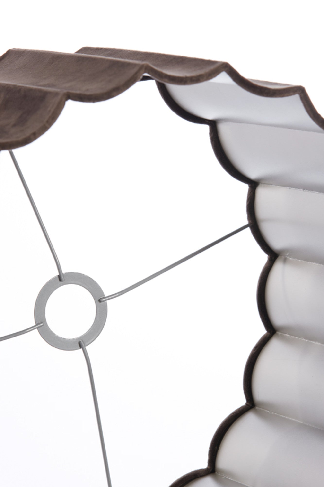 geplooide-donkerbruine-velvet-lampenkap-light-living-disli-variant-image3
