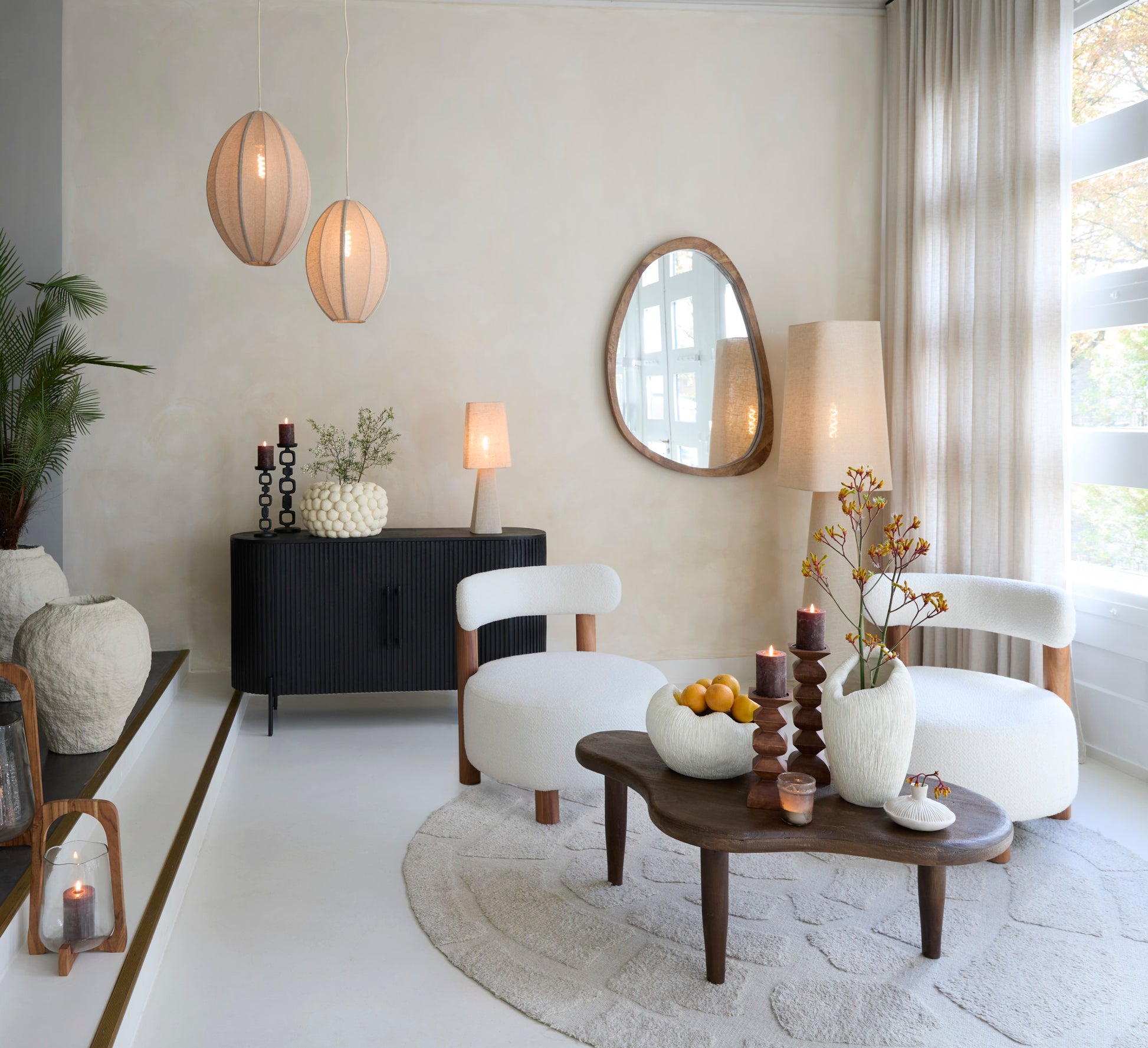 beige-ovale-hanglamp-met-stoffen-kap-light-living-milatos-variant-image4