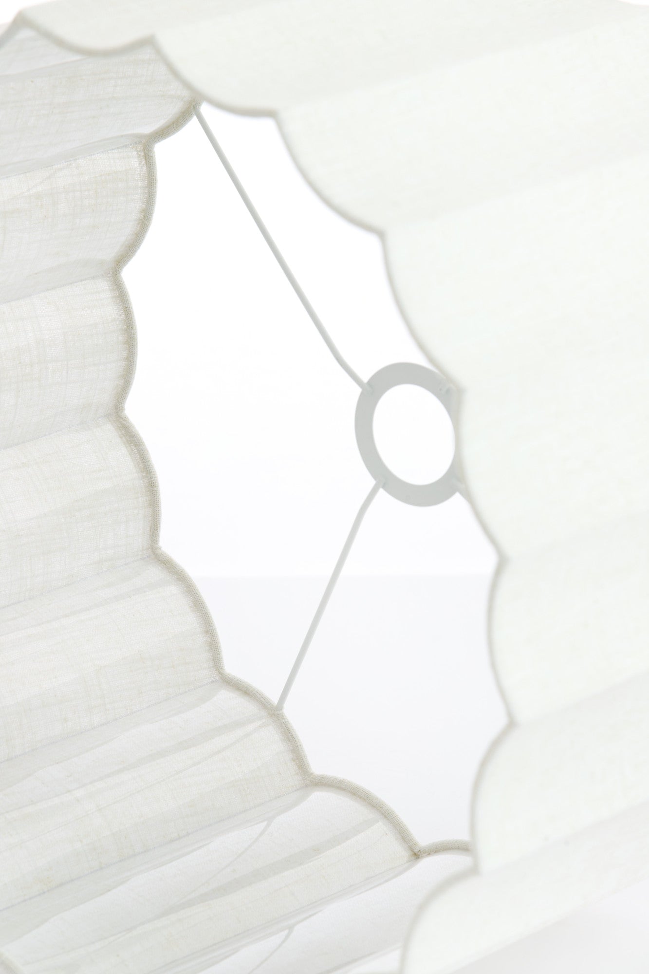 witte-geplooide-lampenkap-cilinder-light-living-disli-variant-image7