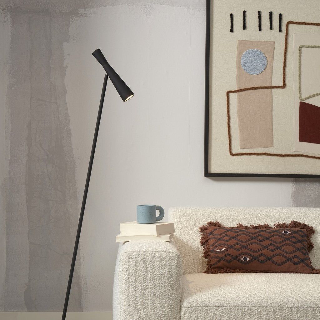 vloerlamp-zwart-retro-metaal-its-about-romi-bordeaux-ai-sfeer_image