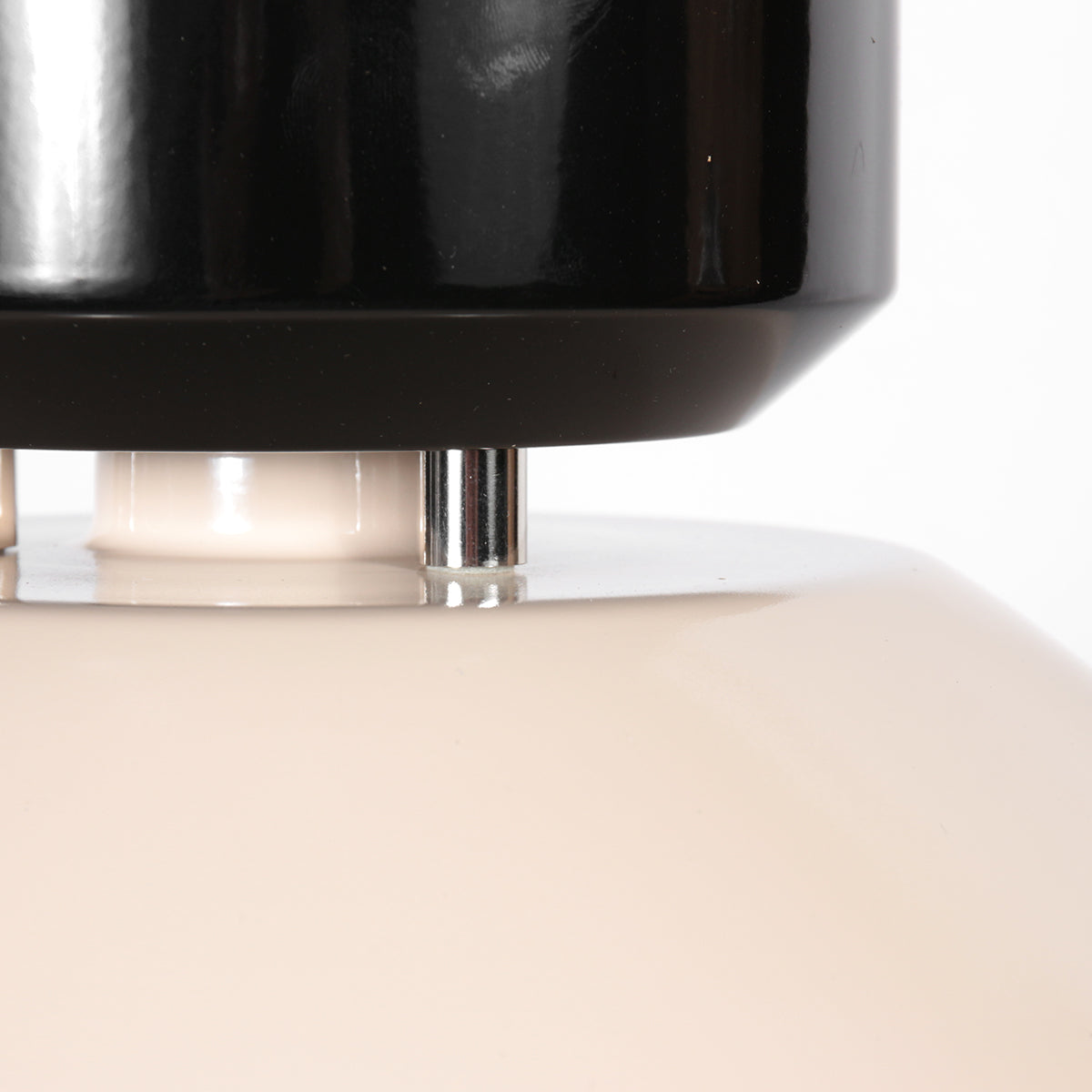 grote-industriele-beige-hanglamp-anne-lighting-frisk-variant-image11