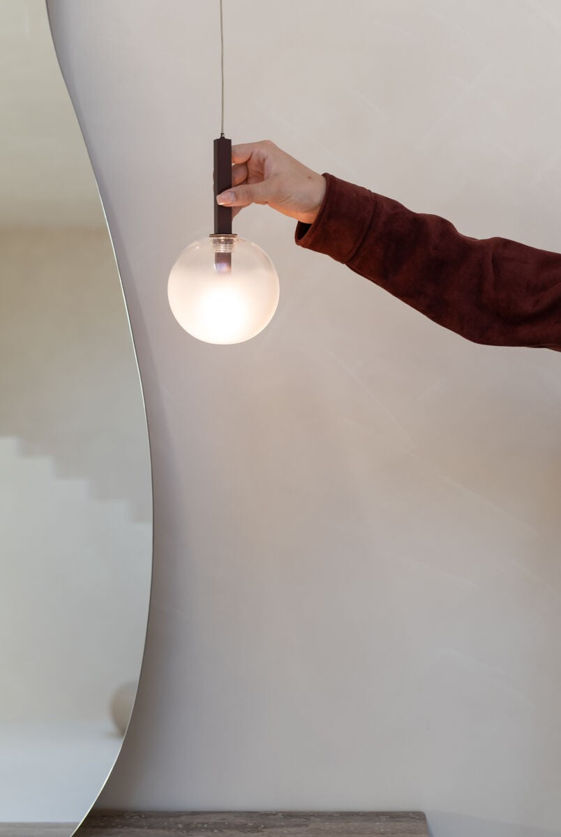 Candeeiro pendente bordeaux atemporal It's About RoMi Murano – imagem 2