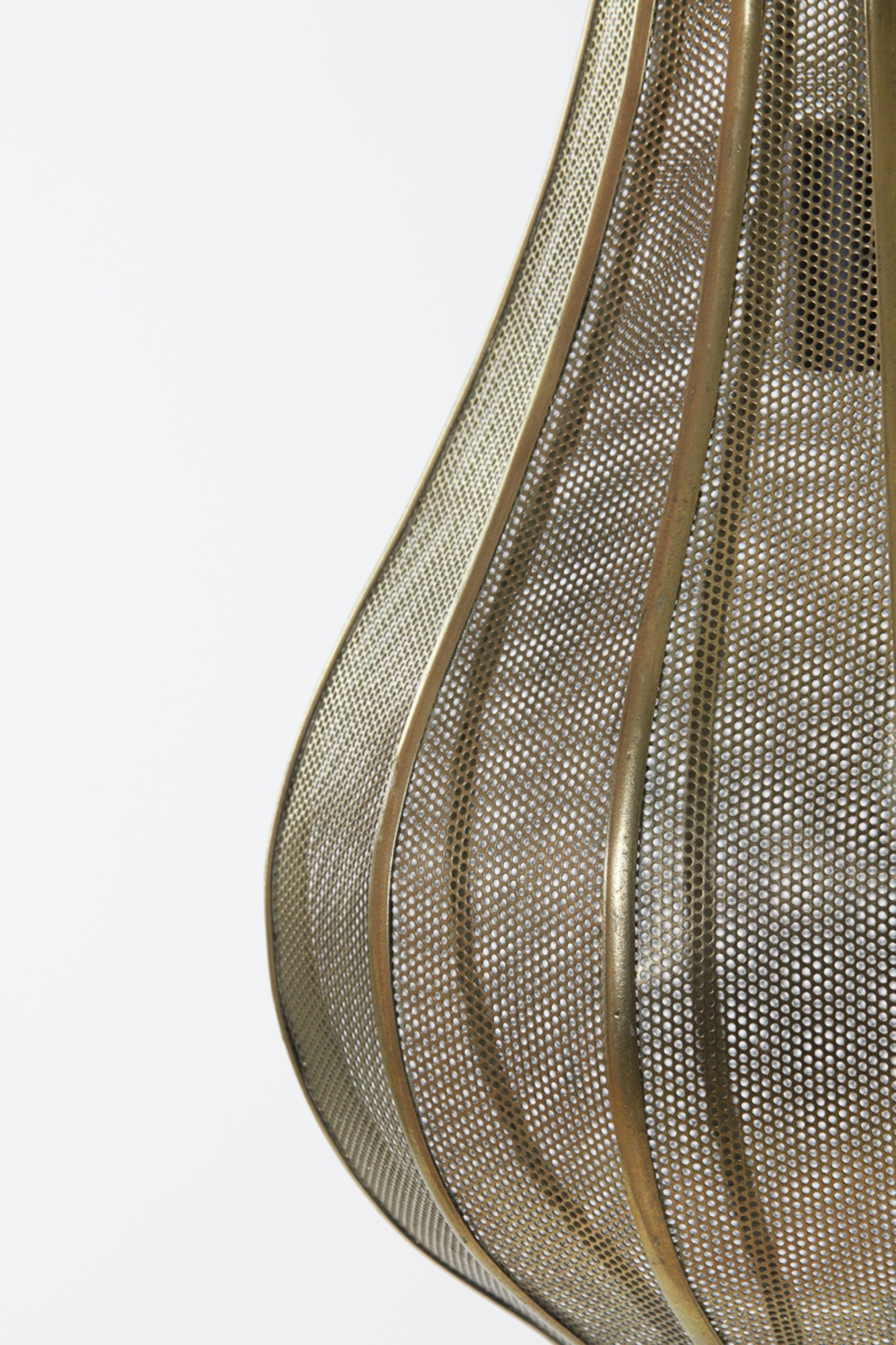 gouden-metalen-gaas-hanglamp-light-living-micha-variant-image7