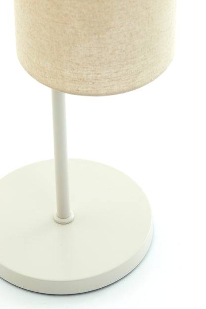 bijzondere-beigekleurige-staande-lamp-met-kapjes-light-living-benigno-variant-image6