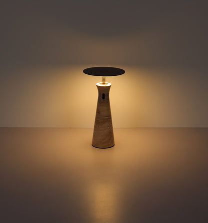Lampada da tavolo LED in travertino grigio grande e caratteristico – immagine 4