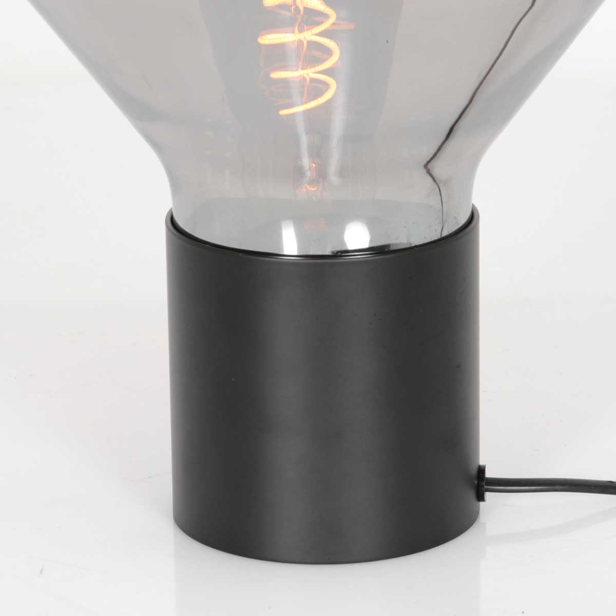 moderne-zwarte-metalen-tafellamp-steinhauer-ambiance-variant-image5