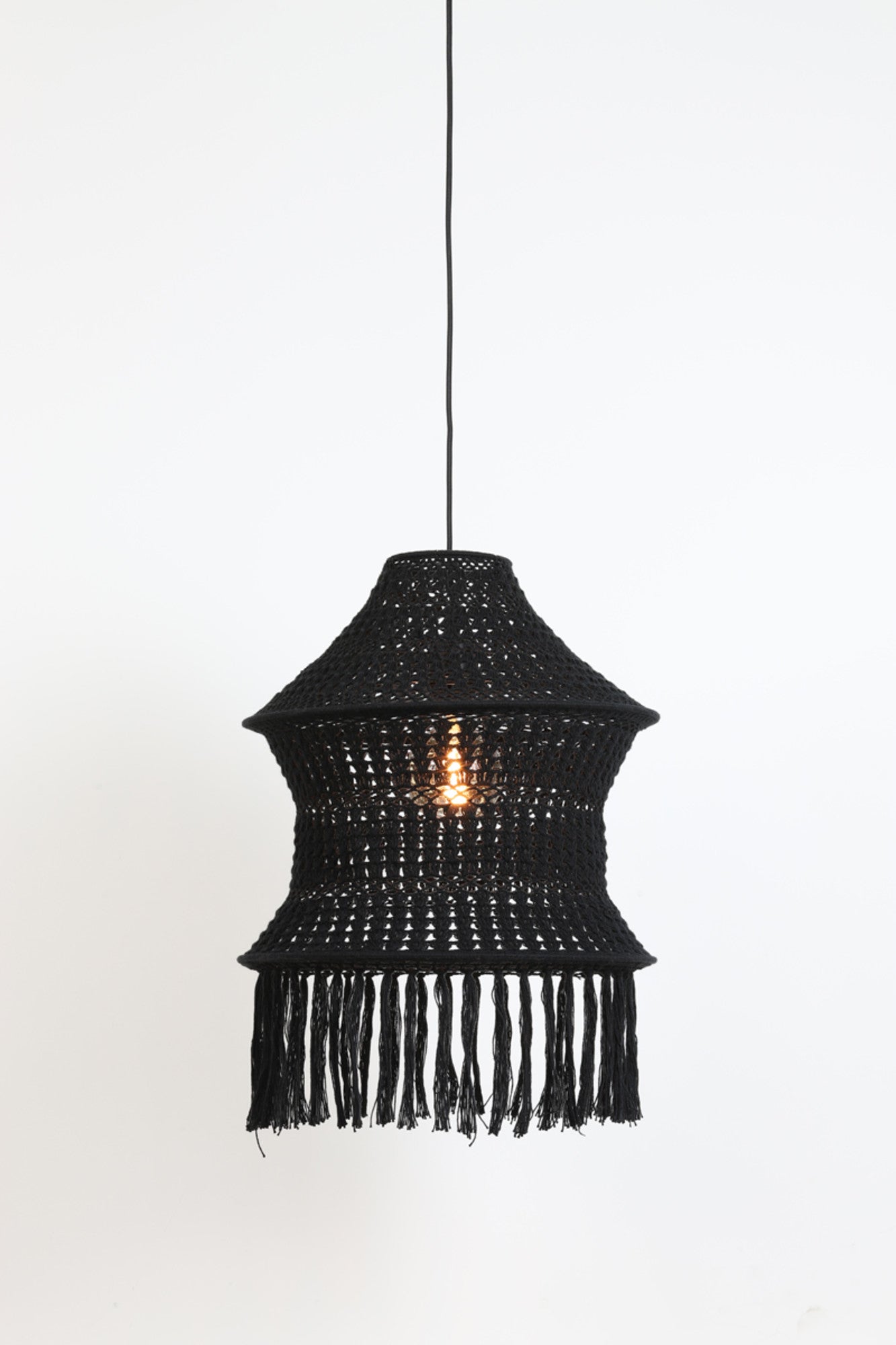 zwarte-gevlochten-lampenkap-light-living-sanika-variant-image2