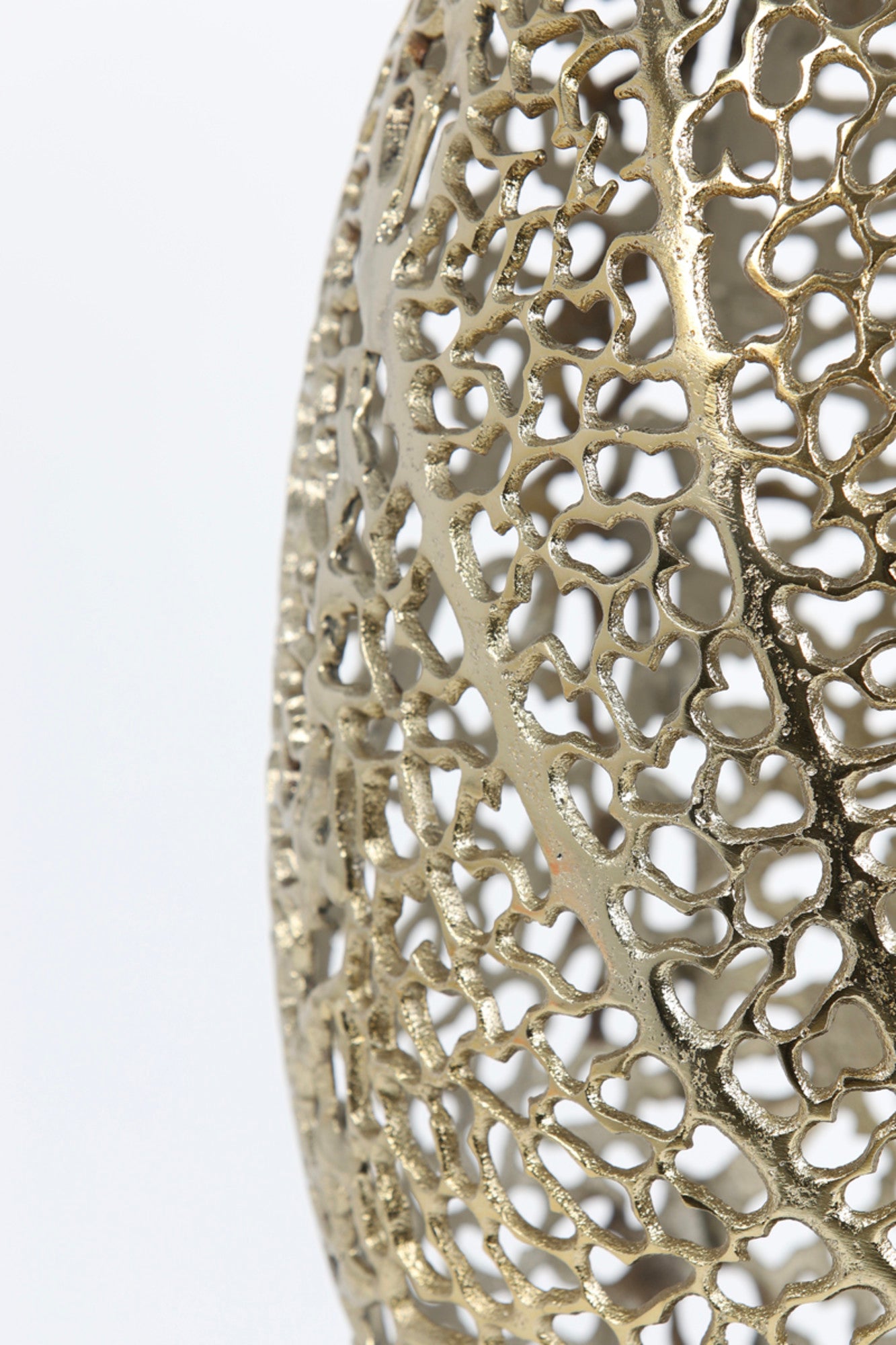 gouden-opengewerkte-tafellamp-light-living-sinula-variant-image7