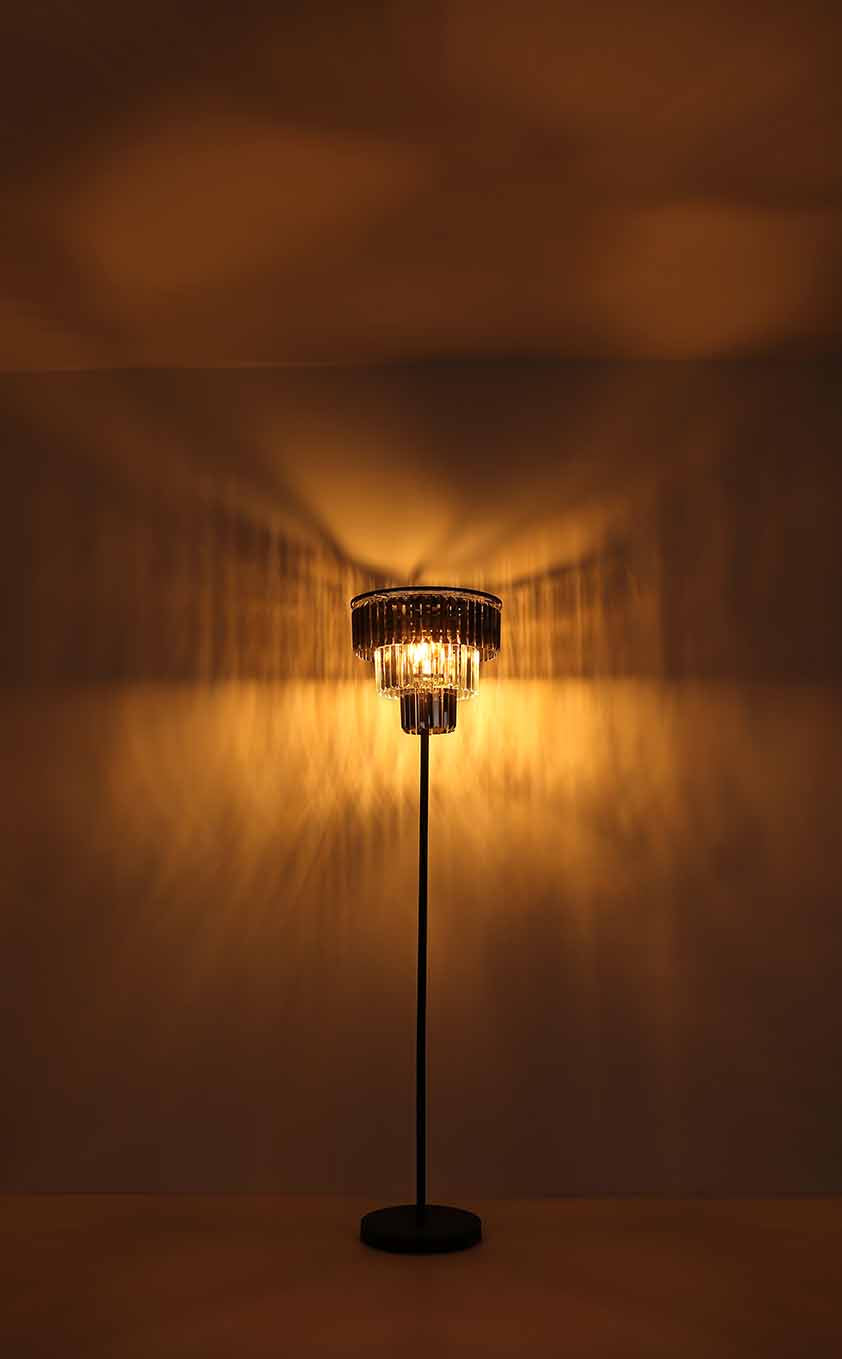 klassieke-zwarte-metalen-hanglamp-globo-naxis-variant-image3