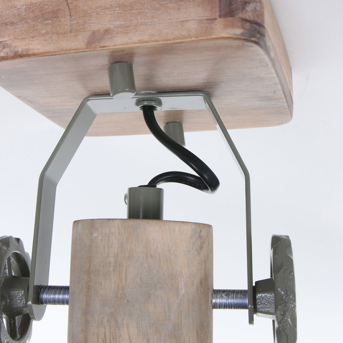 plafondspot-met-hout-mexlite-gearwood-variant-image10