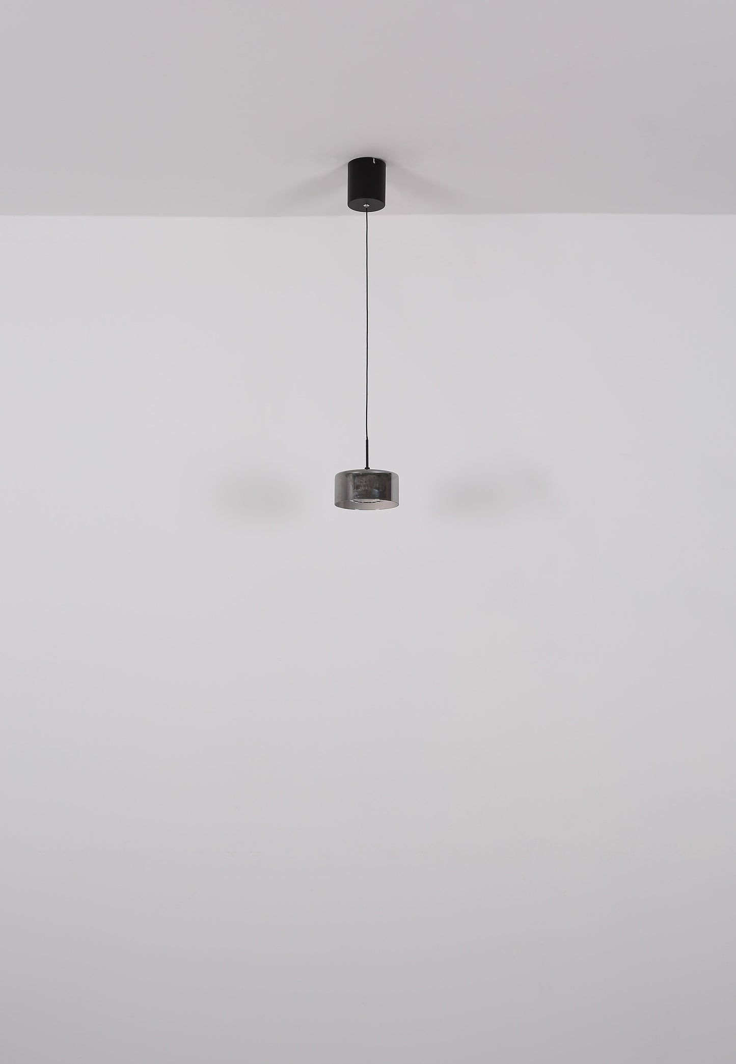 moderne-ronde-hanglamp-met-rookkleurig-glas-fogsy-variant-image5