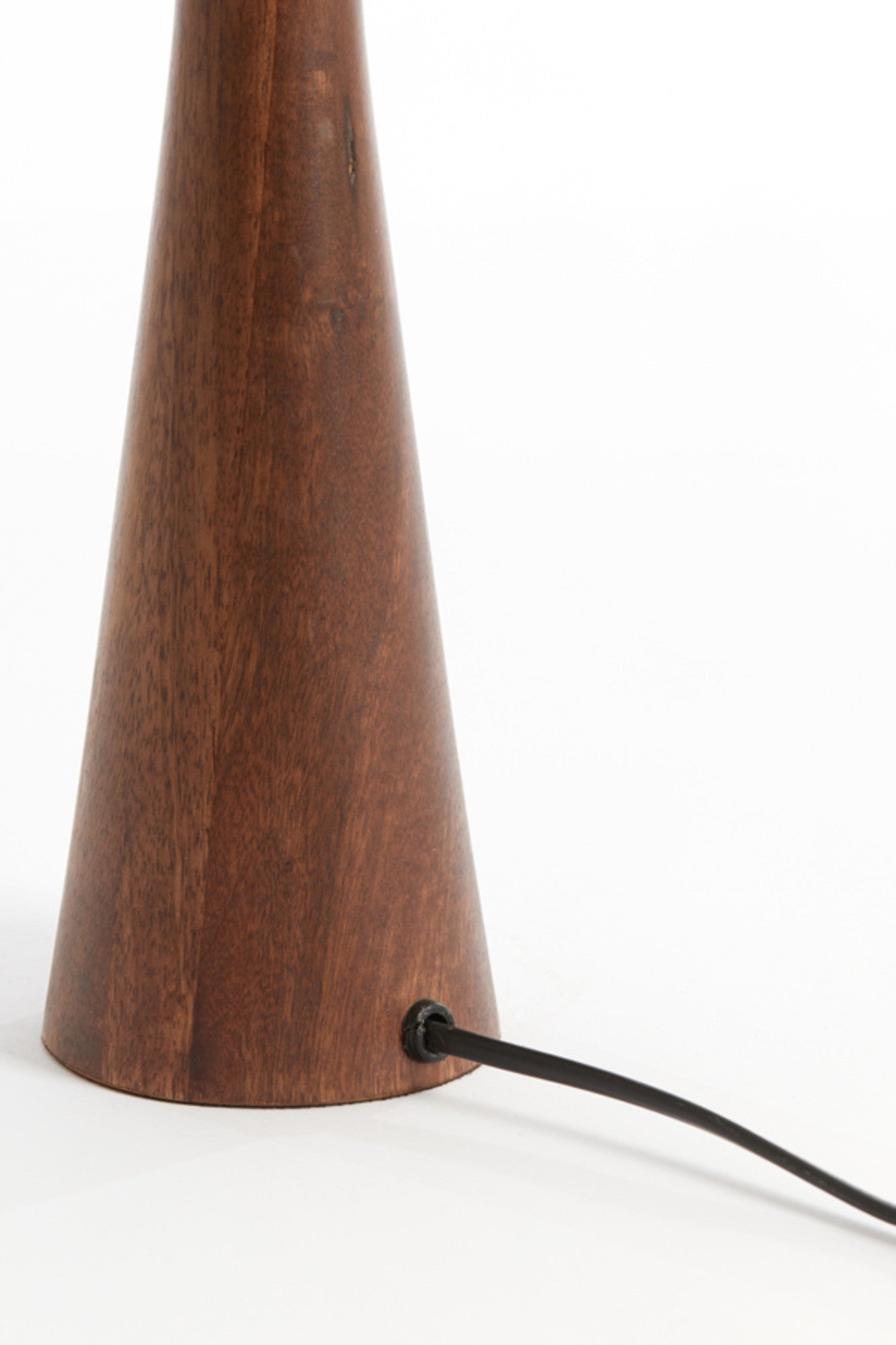 houten-lampenvoet-slanke-vorm-light-living-festina-variant-image6