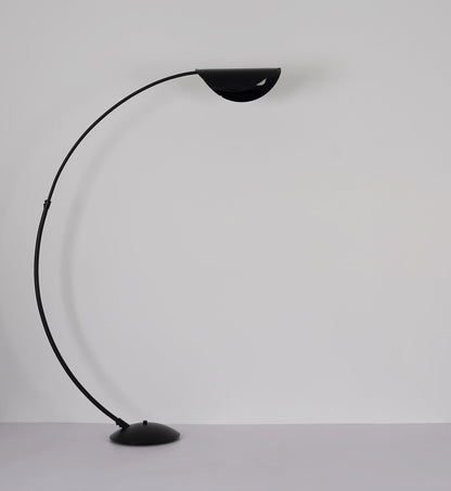 stijlvolle-c-vormige-vloerlamp-met-dimfunctie-robles-variant-image6
