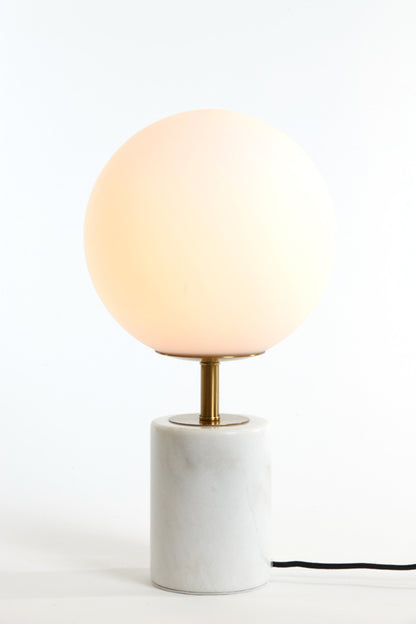 klassieke-tafellamp-witte-bol-light-living-medina-variant-image2