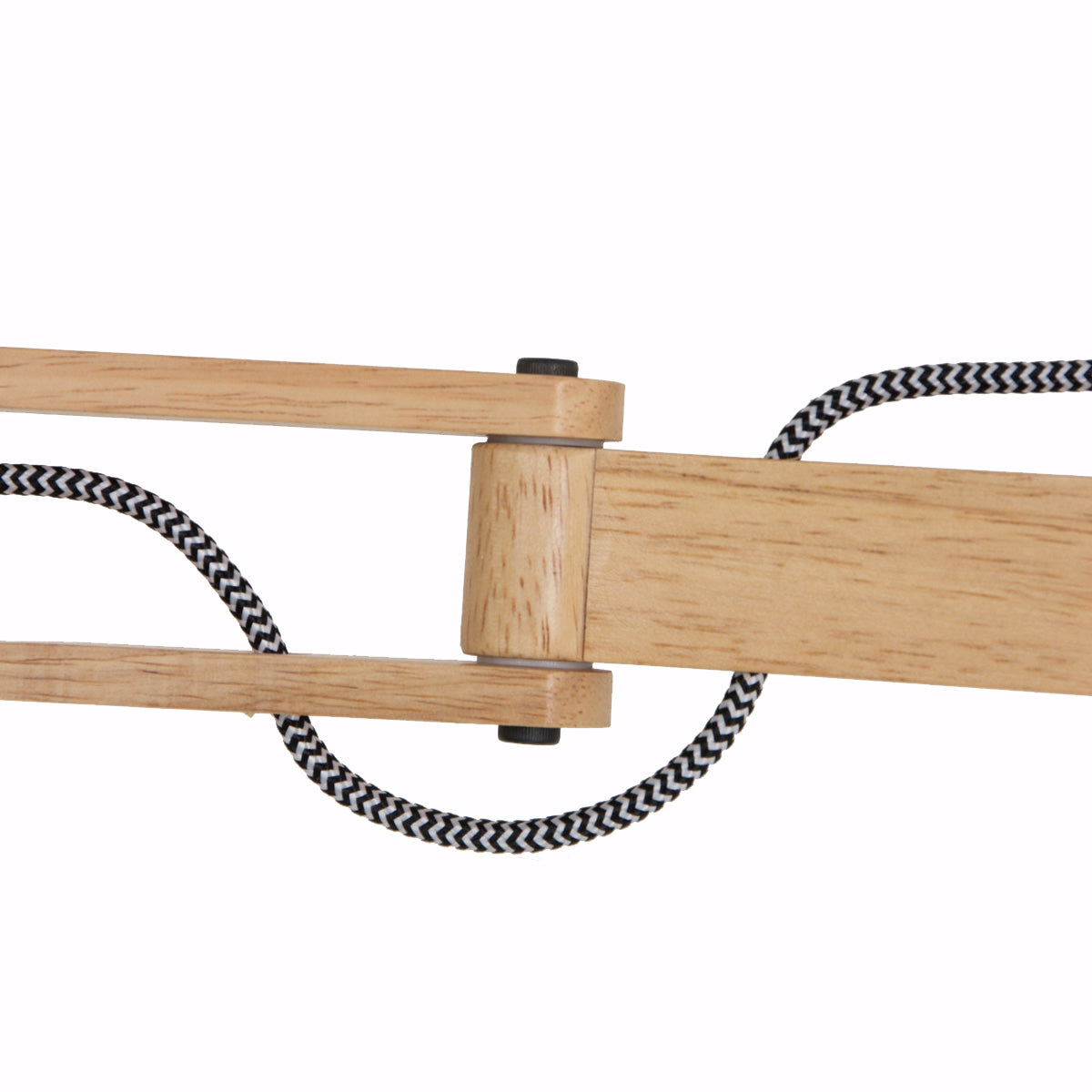 scandinavische-metalen-stoffen-wandlamp-naturel-hout-mexlite-dion-variant-image5