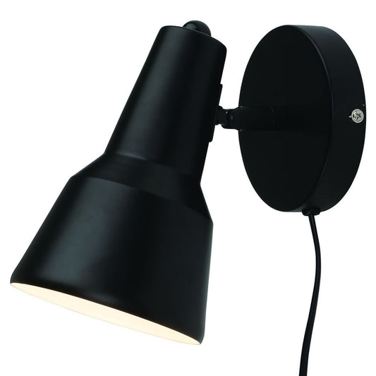 retro-metalen-zwarte-wandlamp-its-about-romi-valencia-main-image