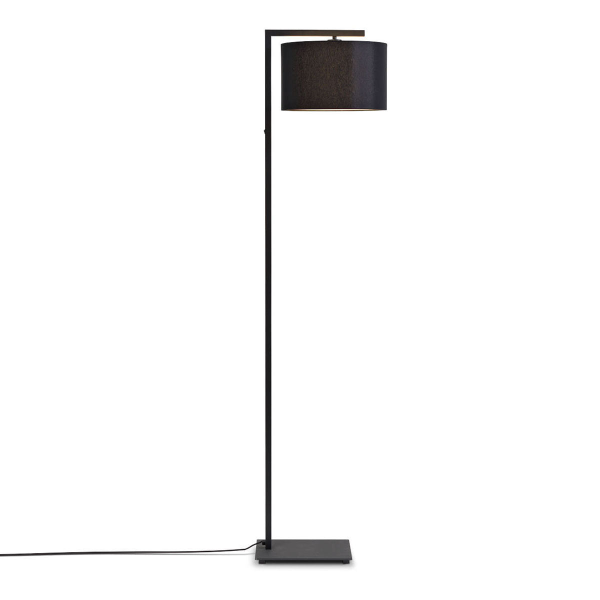 vloerlamp-zwarte-cirkelkap-metaal-katoen-its-about-romi-boston-main-image