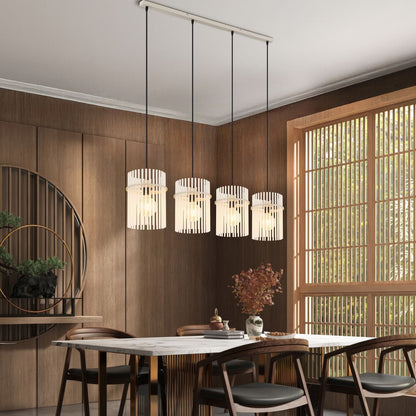 Lampadario elegante in vetro color sabbia a 4 luci – foto d'ambiente