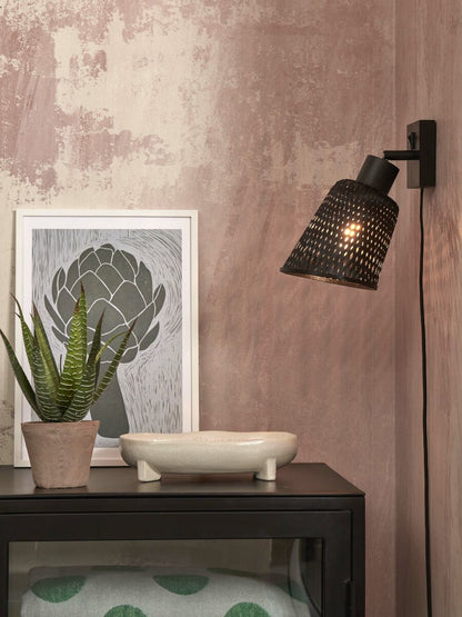 zwarte-wandlamp-bohemien-bamboe-good-mojo-java-variant-image1