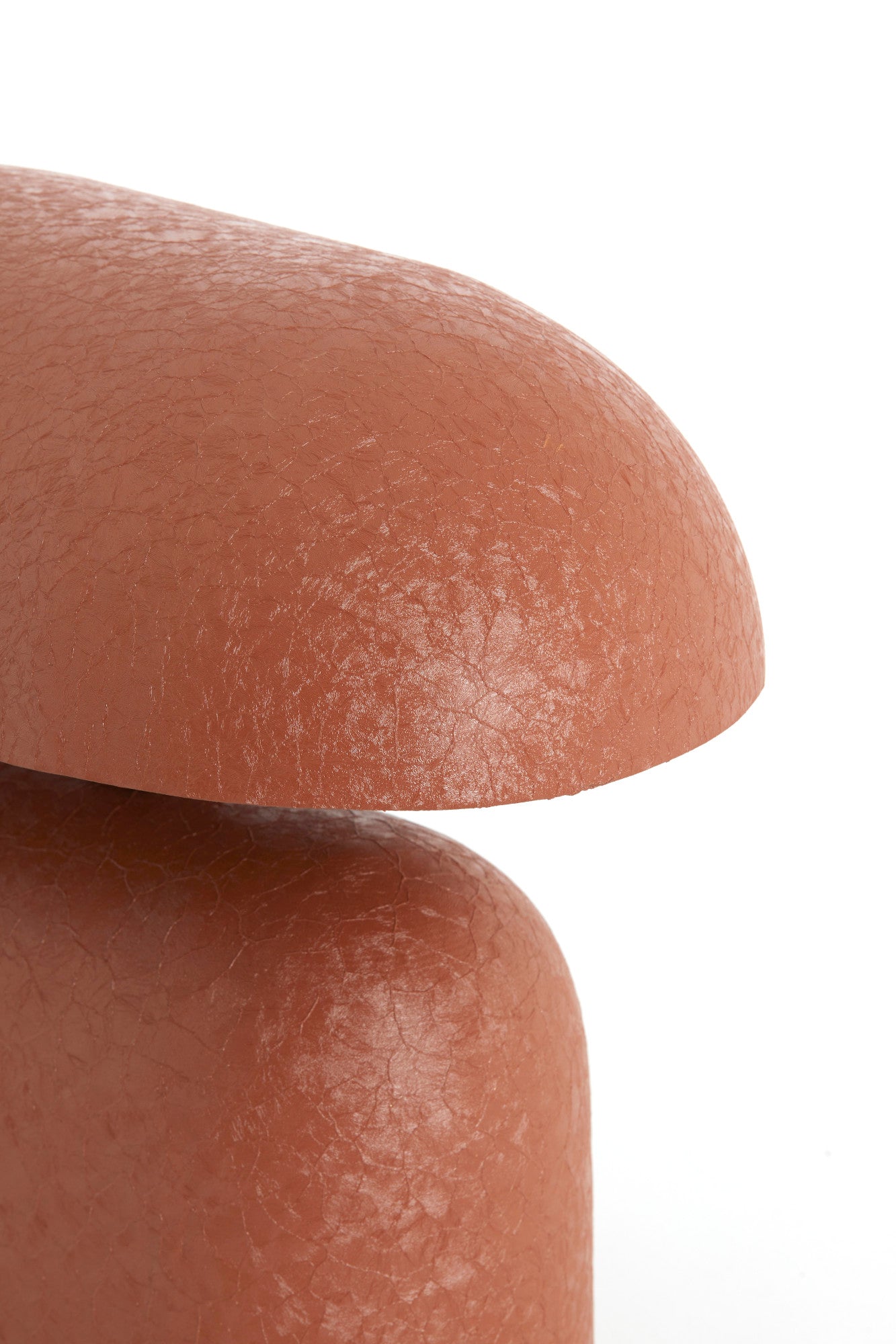 vrolijke-tafellamp-in-donker-oranje-met-matte-afwerking-light-living-todd-variant-image2