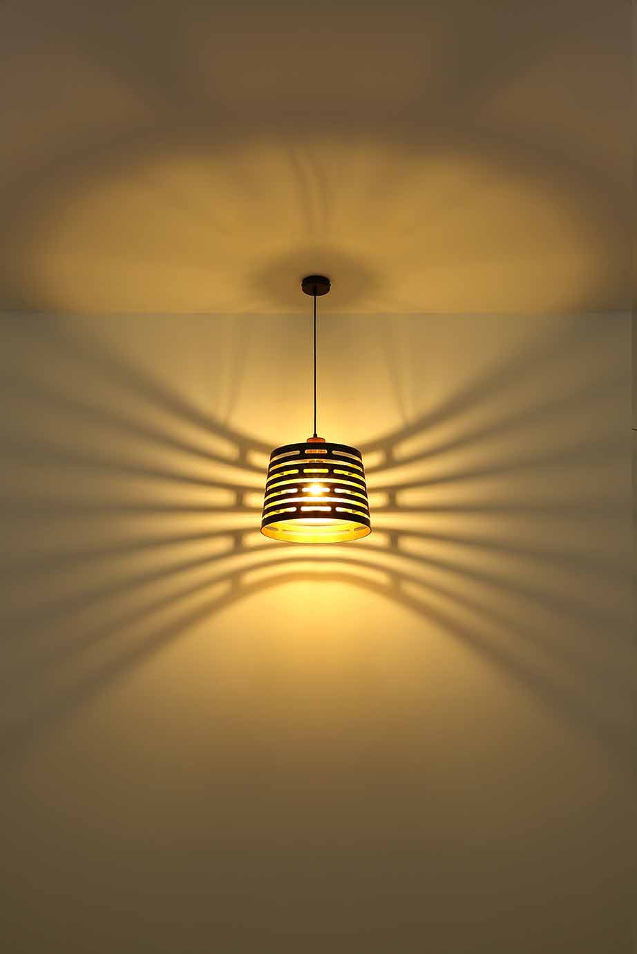 metalen-retro-zwarte-hanglamp-globo-ablona-variant-image3