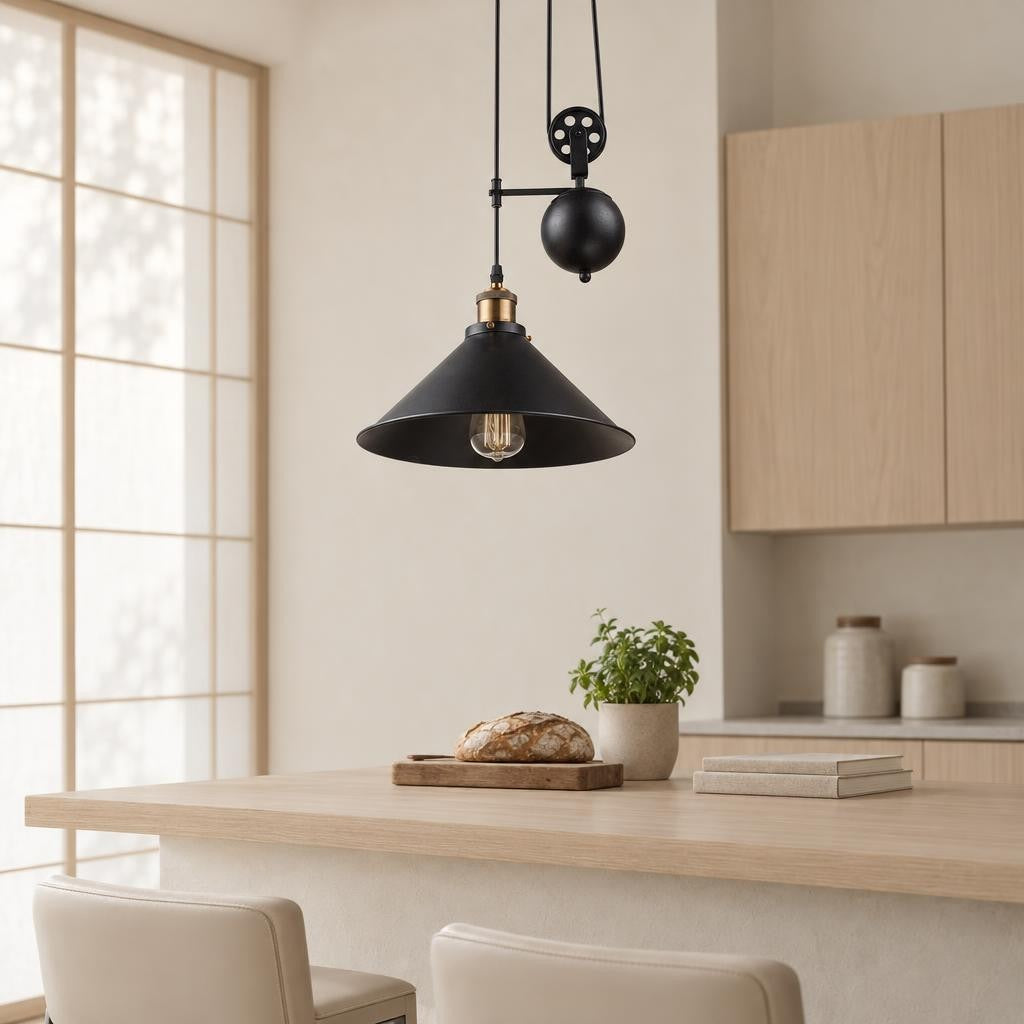Verstelbare vintage hanglamp Globo Lenius – zwart en oud messing – sfeerbeeld