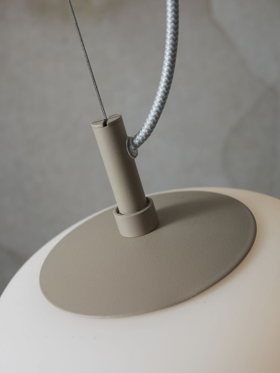 hanglamp-scandinavisch-metaal-wit-glas-its-about-romi-sapporo-variant-image6