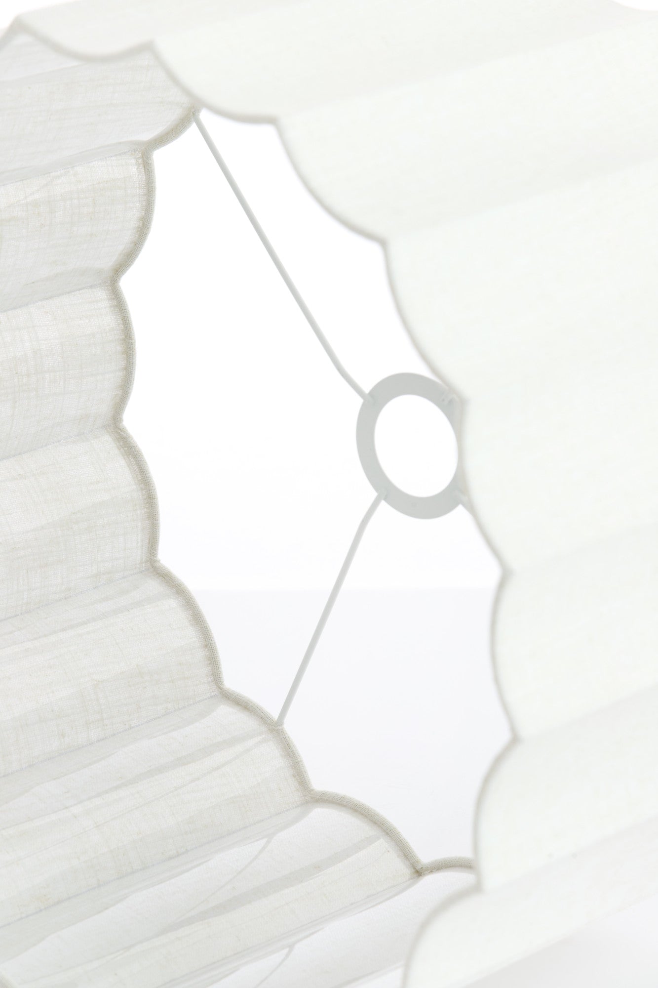 witte-geplooide-cilinder-lampenkap-light-living-disli-variant-image7