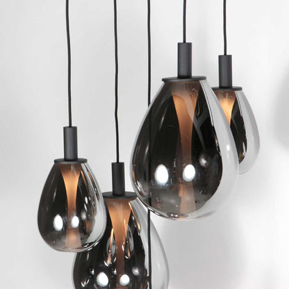 ronde-zwarte-hanglamp-met-5-druppelvormige-smoke-glazen-steinhauer-glimsy-variant-image12