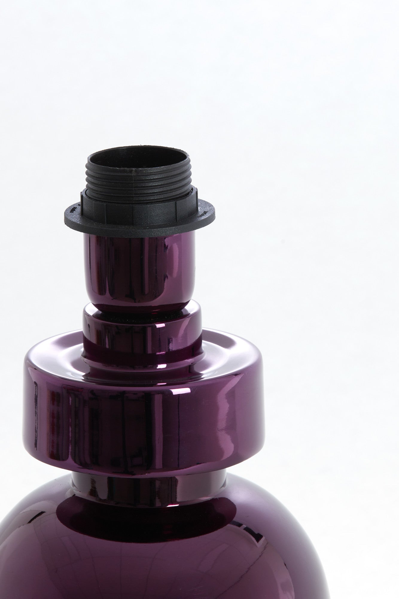 kunststof-tafellamp-bordeauxrood-luxe-en-warm-light-living-berisso-variant-image2