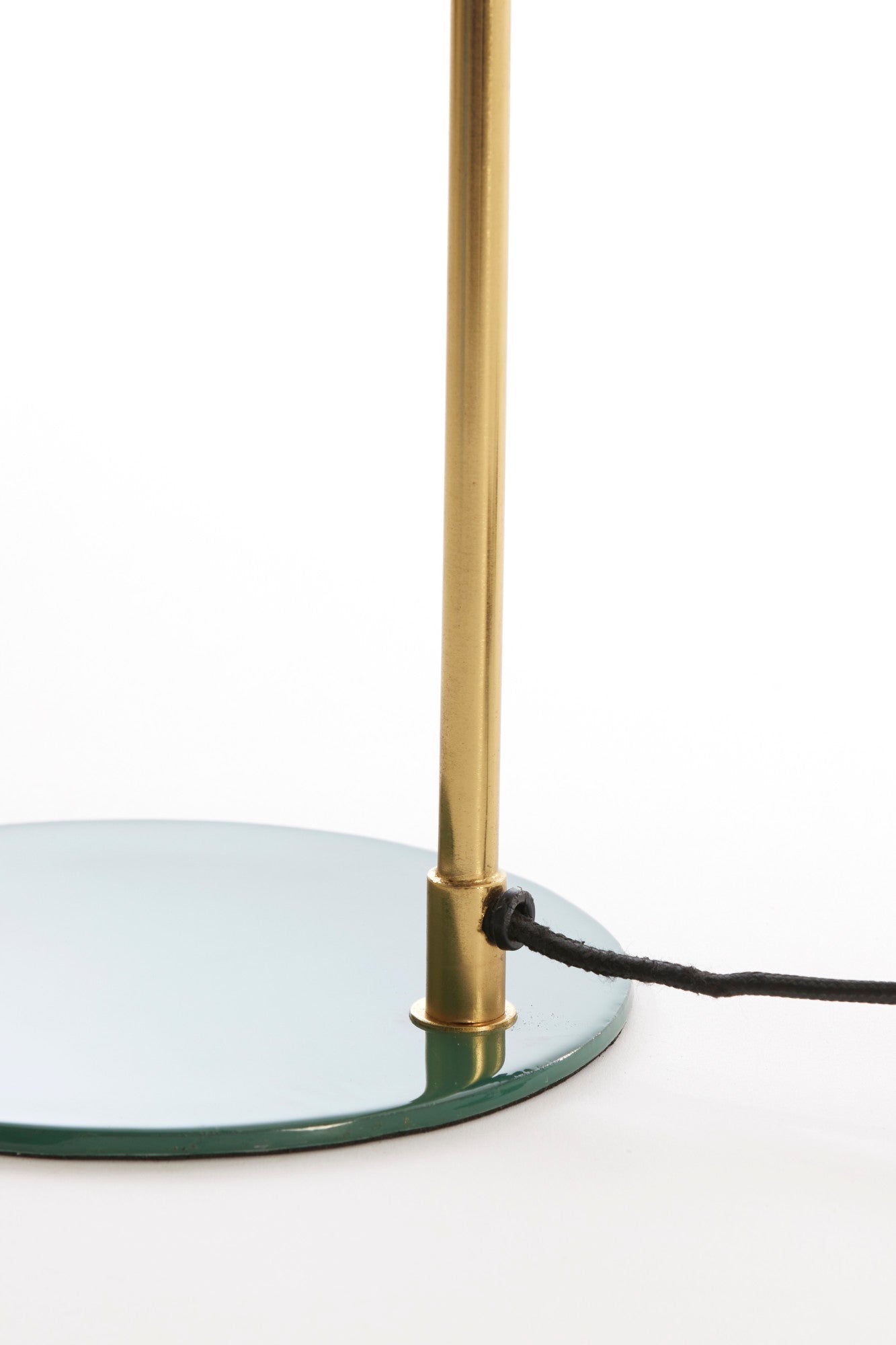 vintage-design-groene-bureaulamp-light-living-maleka-variant-image6