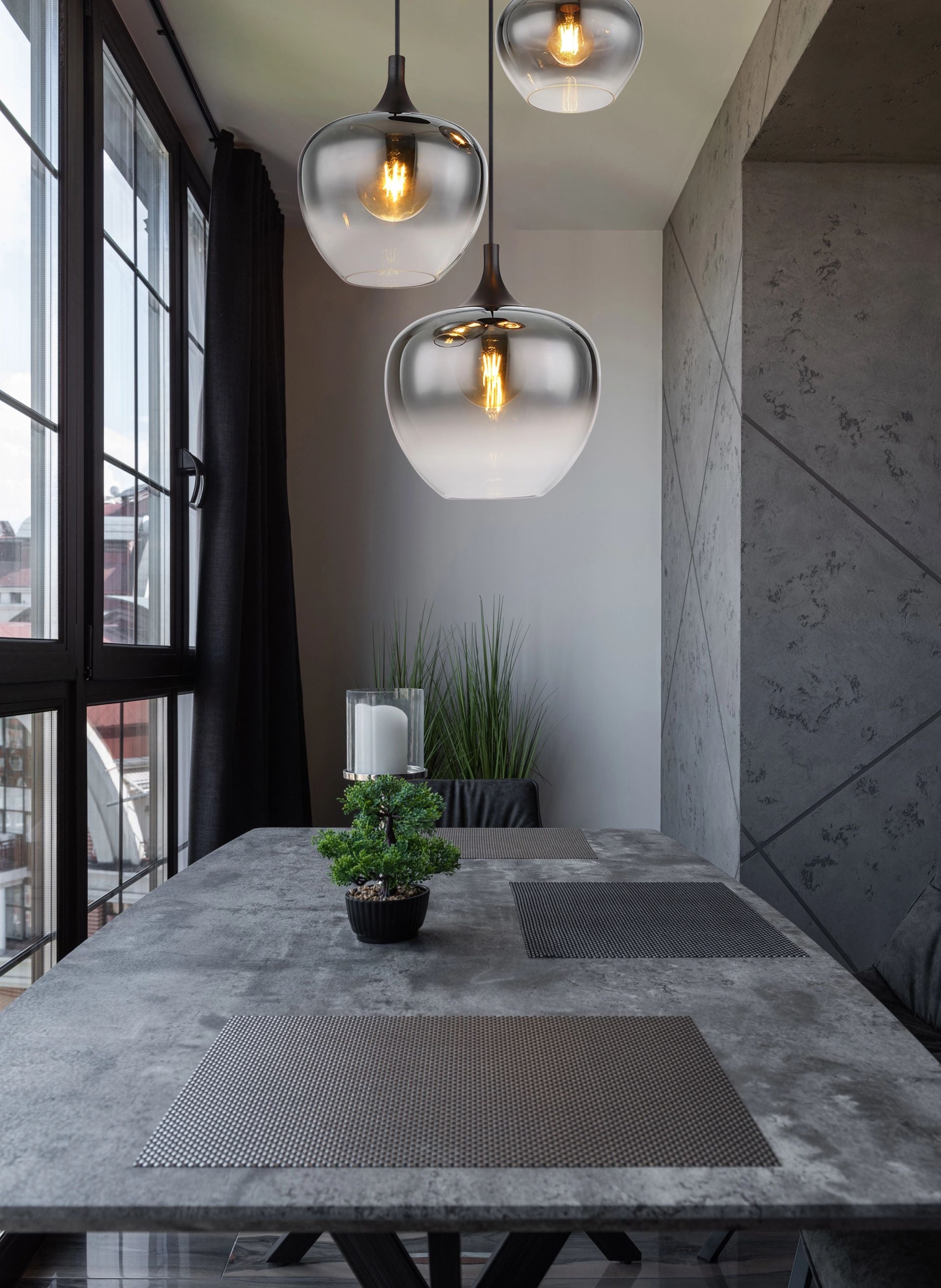 elegante-hanglamp-met-rookglazen-kap-maxy-variant-image3