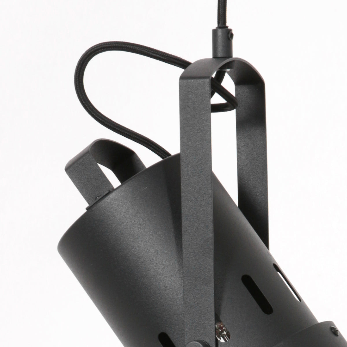 industriele-retro-hanglamp-zwart-schijnwerper-mexlite-carree-variant-image4